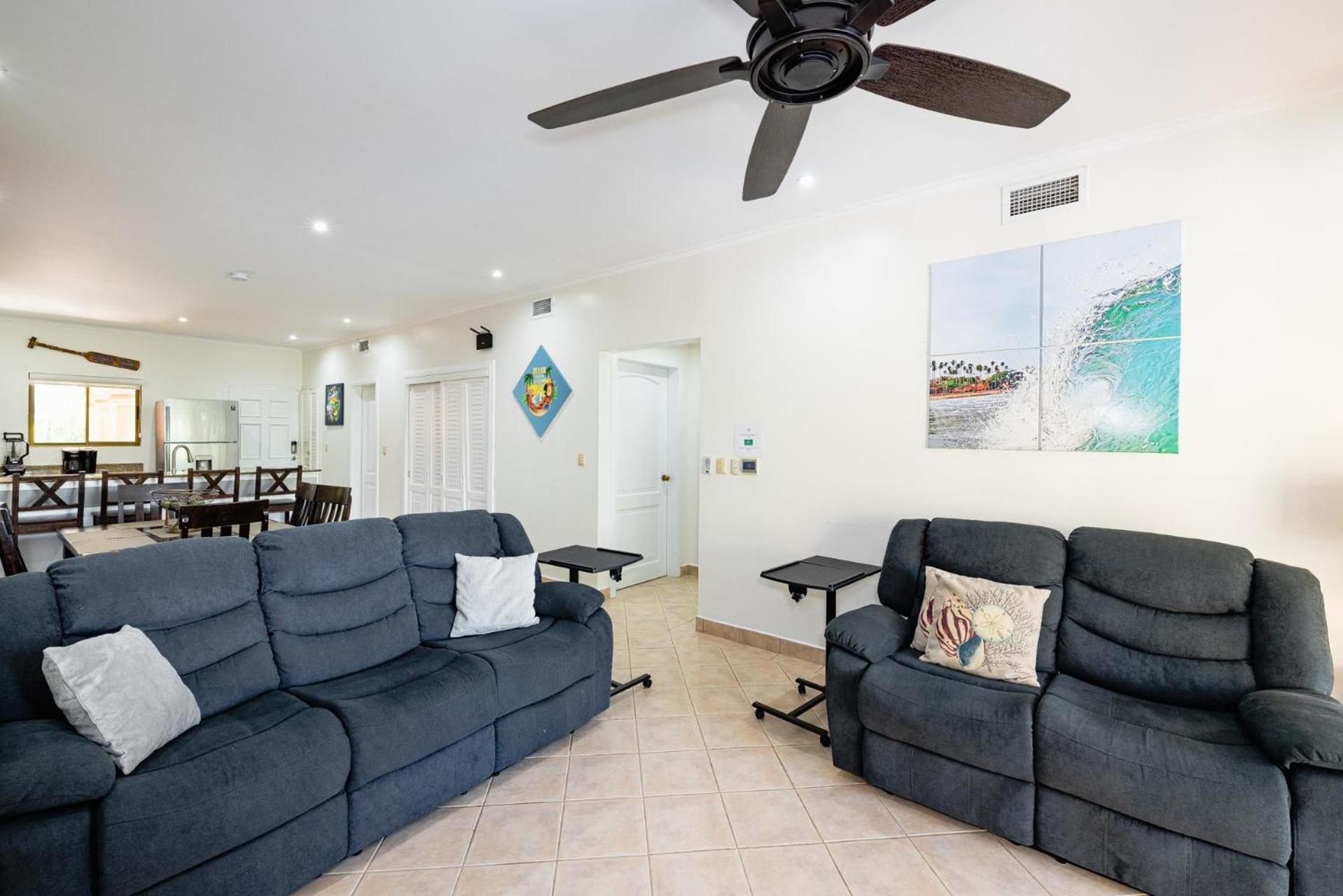 Sunrise 6- Ocean View 2 Bedroom Condo, Steps To The Beach تاماريندو المظهر الخارجي الصورة